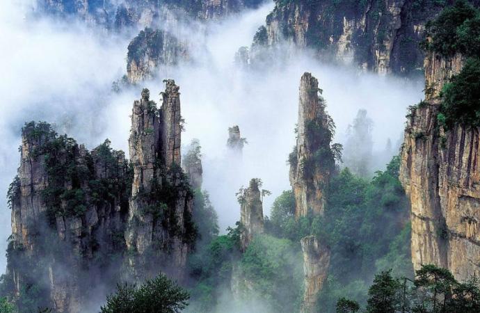 张家界旅游景点大全 张家界旅游攻略 张家界好玩吗